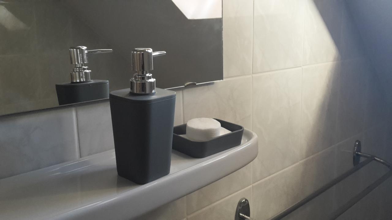 Hotel Berg Toboz Panzió Pécs Zewnętrze zdjęcie